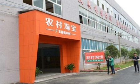 别再只盯着房地产了，2020年的暴利行业，已经有人开始赚钱了(房地产真是暴利)